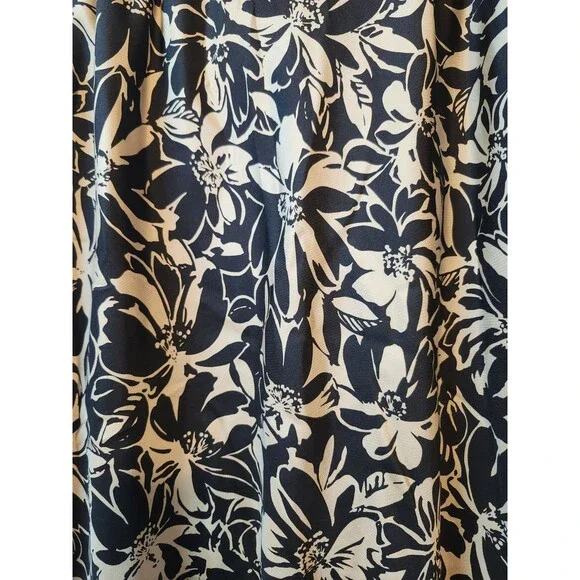Ann Taylor Womens Vintage Tropical 100% Silk Floral Knee Length Skirt Size 6P - Picture 3 of 7